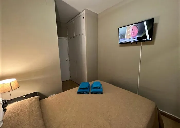 Paris B&B *